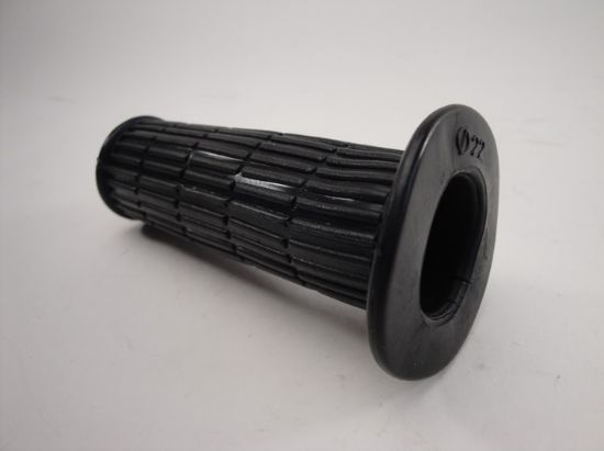 Picture of Rubber RH Grip Honda C50 genuine