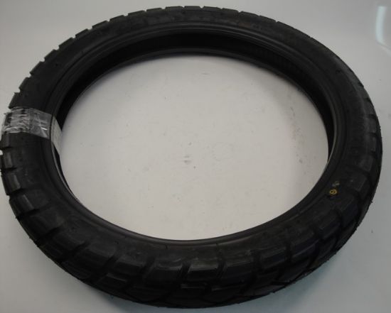 Picture of Tire 18-100/90 56P CST C6017 TT 