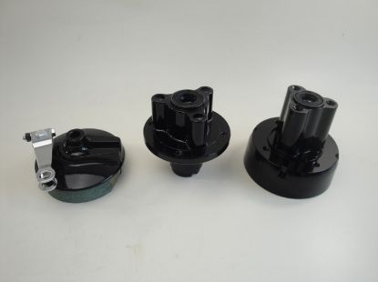 Picture of front and rear hubs black monkey skymini