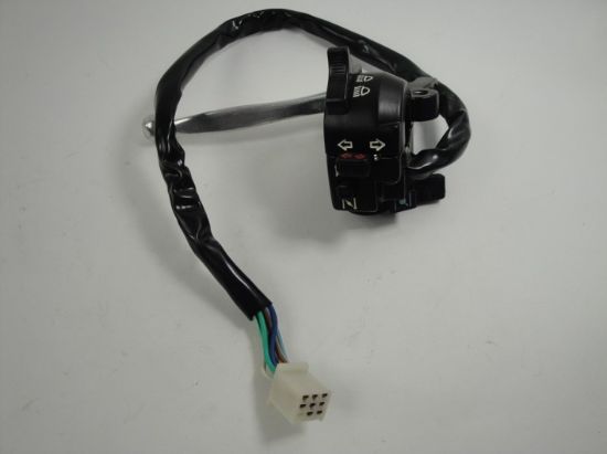 Picture of Left handle switch assy black PBR Skymax