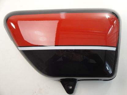 Picture of Sidecover black red RH AGM Caferacer Cla