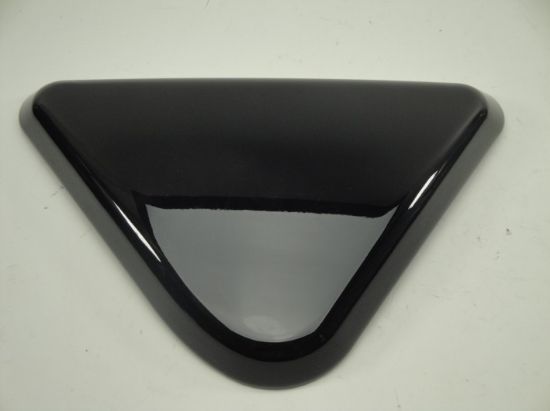 Picture of Side cover shinny black RH Hanway RAW50 