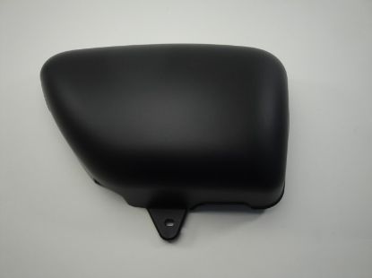 Picture of Sidecover RH matt black AGM Caferacer CL