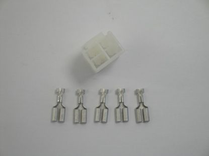 Picture of Connector kit 4 plug regulator